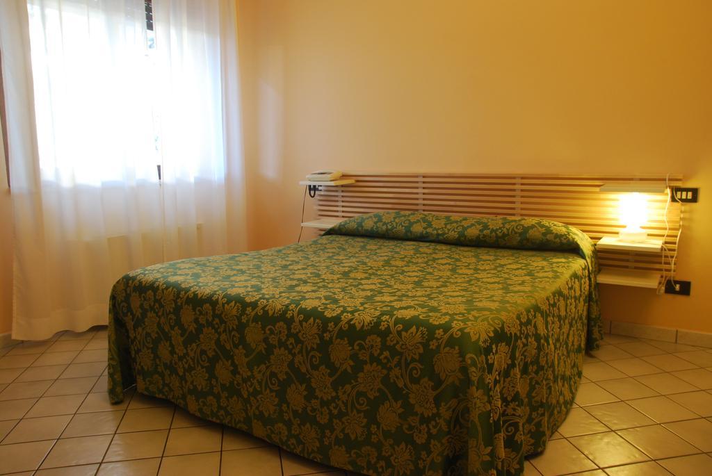 Nuovo Hotel Vigevano Extérieur photo